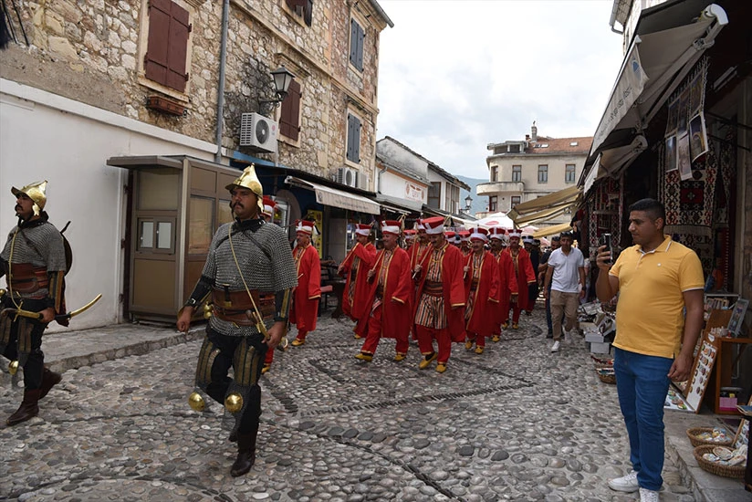 VIDEO | Povijest i tradicija u ritmu mehtera: Mostar ugostio poznati turski vojni orkestar