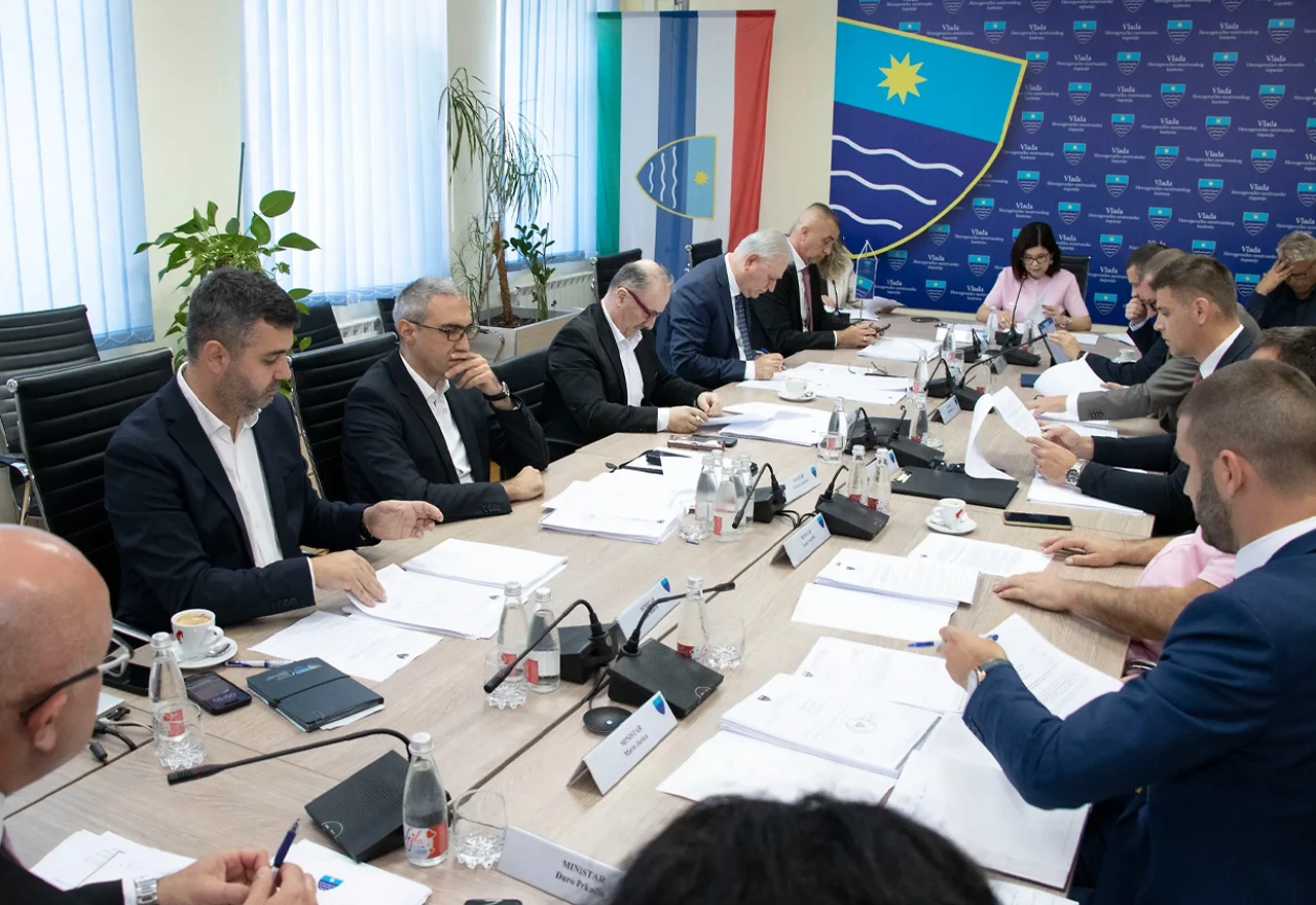 HNŽ: Bolnice dobile privremena upravna vijeća, Zračna luka pola milijuna KM