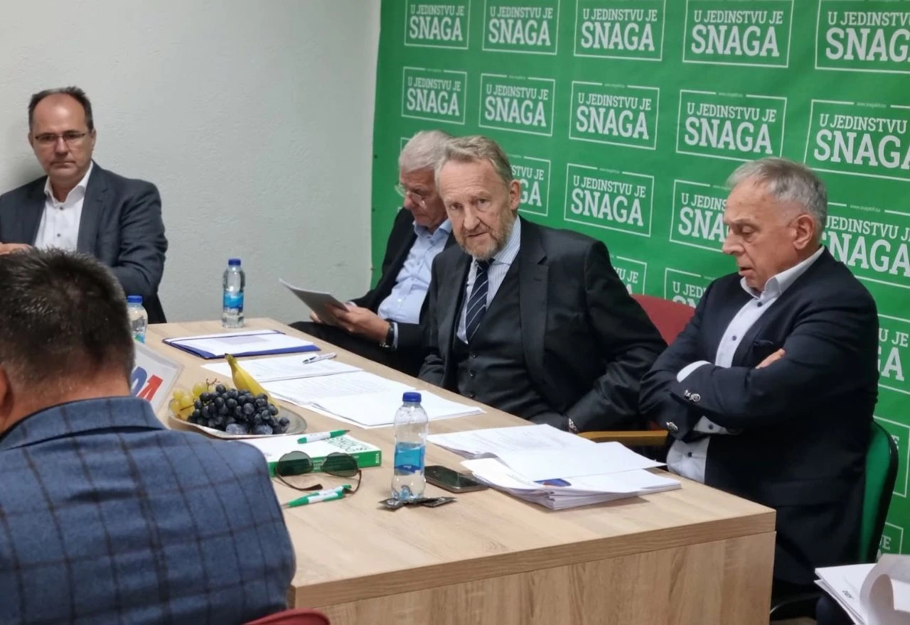 SDA: Ljiljani i simboli Armije RBiH ne mogu biti zabranjeni
