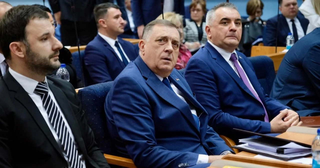 Minić najavio: "Ja predsjednik RS-a, Dodik predsjednik Vlade"