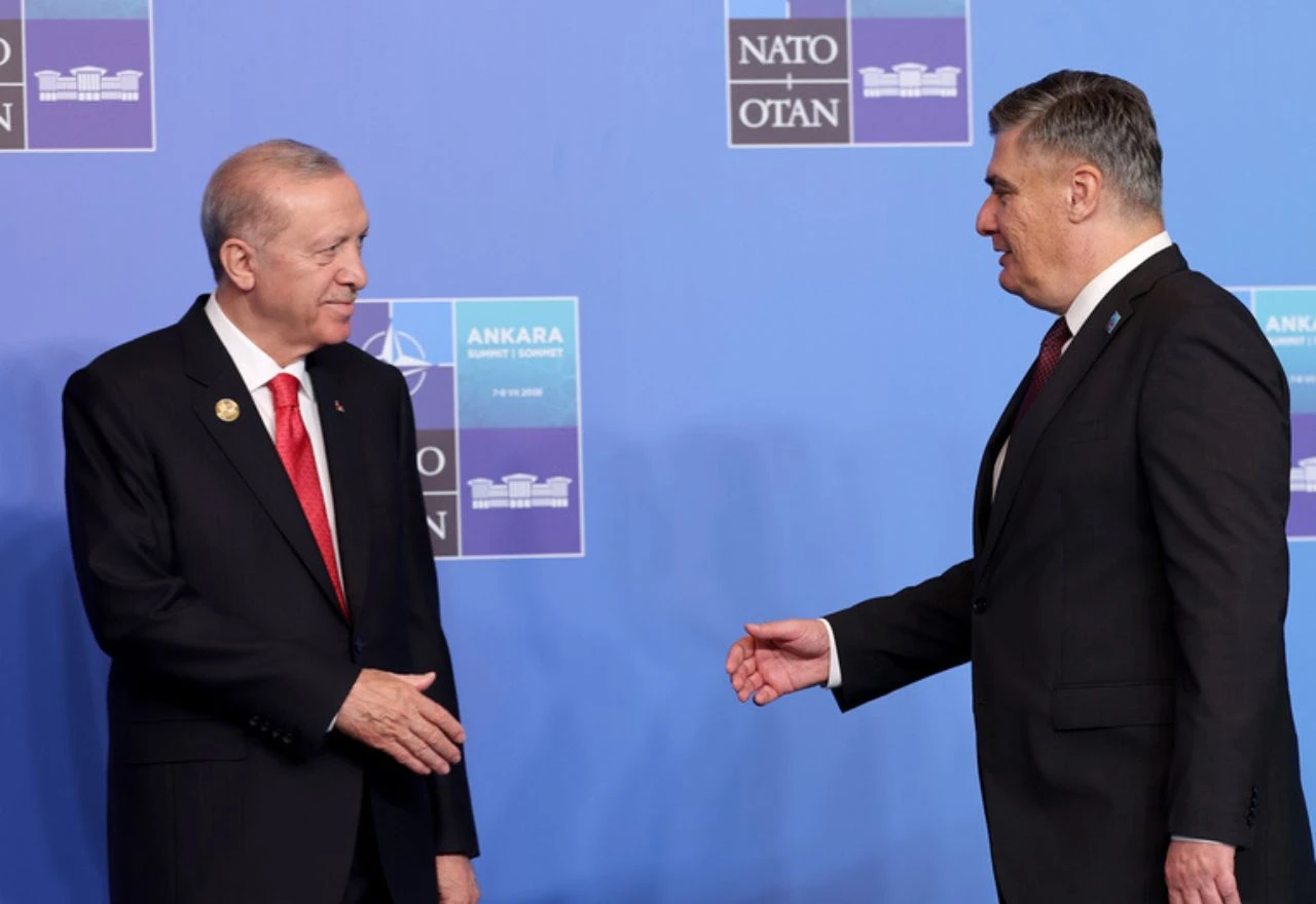 Milanović o Erdoğanovu poklonu: "Uvalio nam je pljuce"