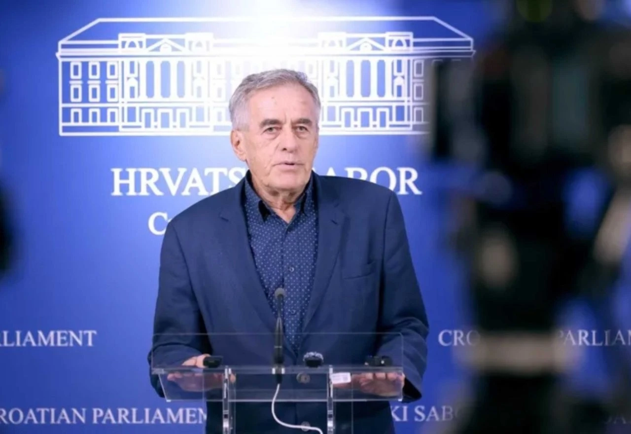 Saborski zastupnik se oglasio nakon što su mu uhitili sina zbog iznude