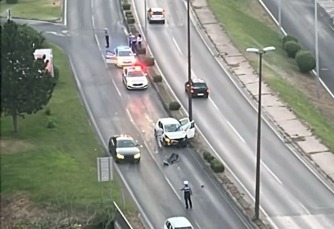 Mostar: Dvije osobe ozlijeđene u prometnoj nesreći