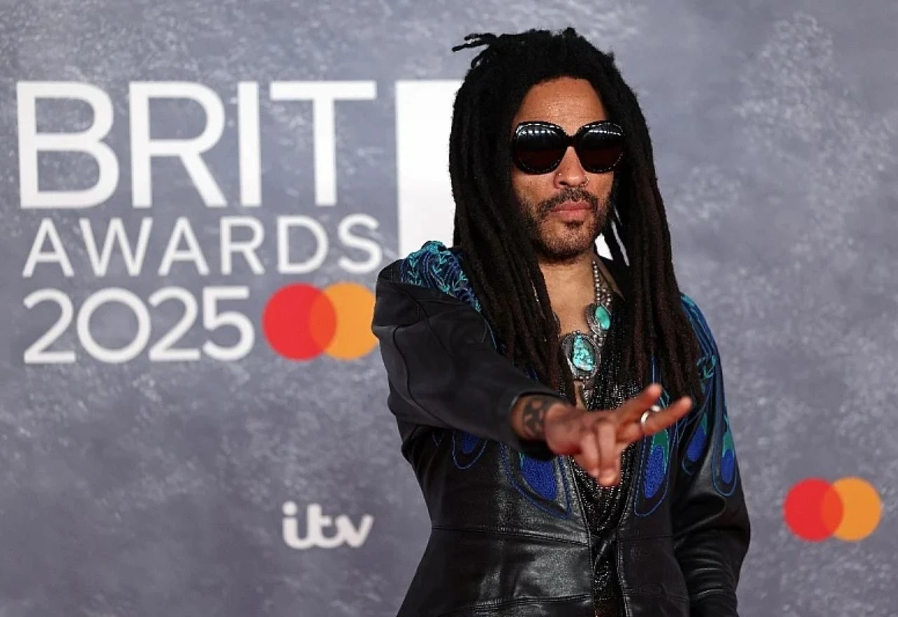 Lenny Kravitz u teretani trenira u kožnim hlačama, a otkrio je i zašto