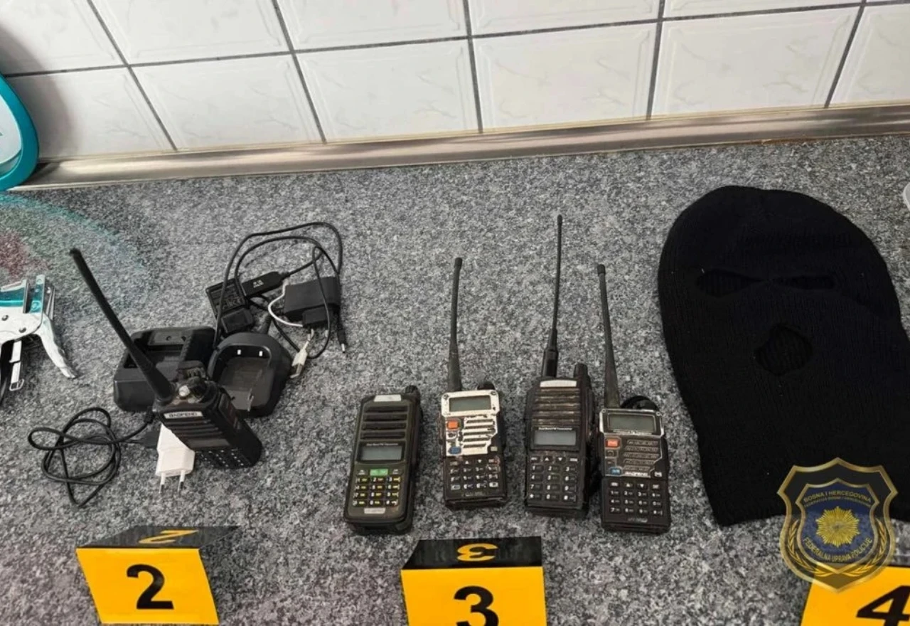 FUP u akciji "Crni vrh" oduzeo oružje, novac, kvadove i traktore