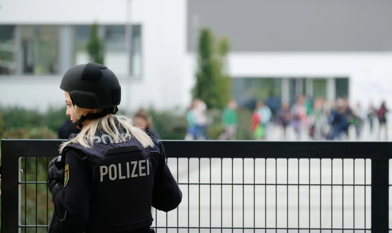 Kod 16-godišnjeg Hrvata pronađen manifest od 19 stranica