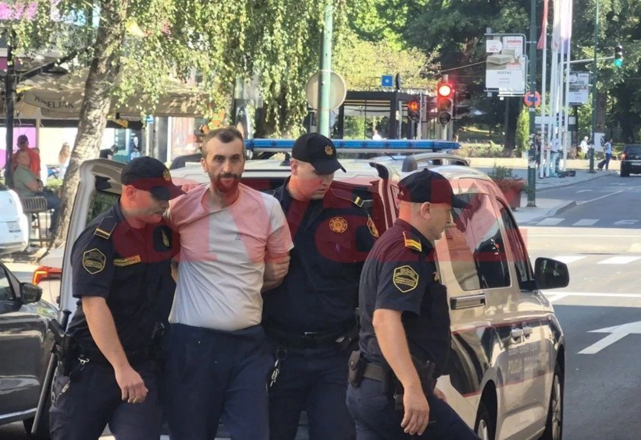 Osumnjičeni za ubojstvo majke i brata doveden u Tužiteljstvo: Susjedi otkrili detalje o obitelji