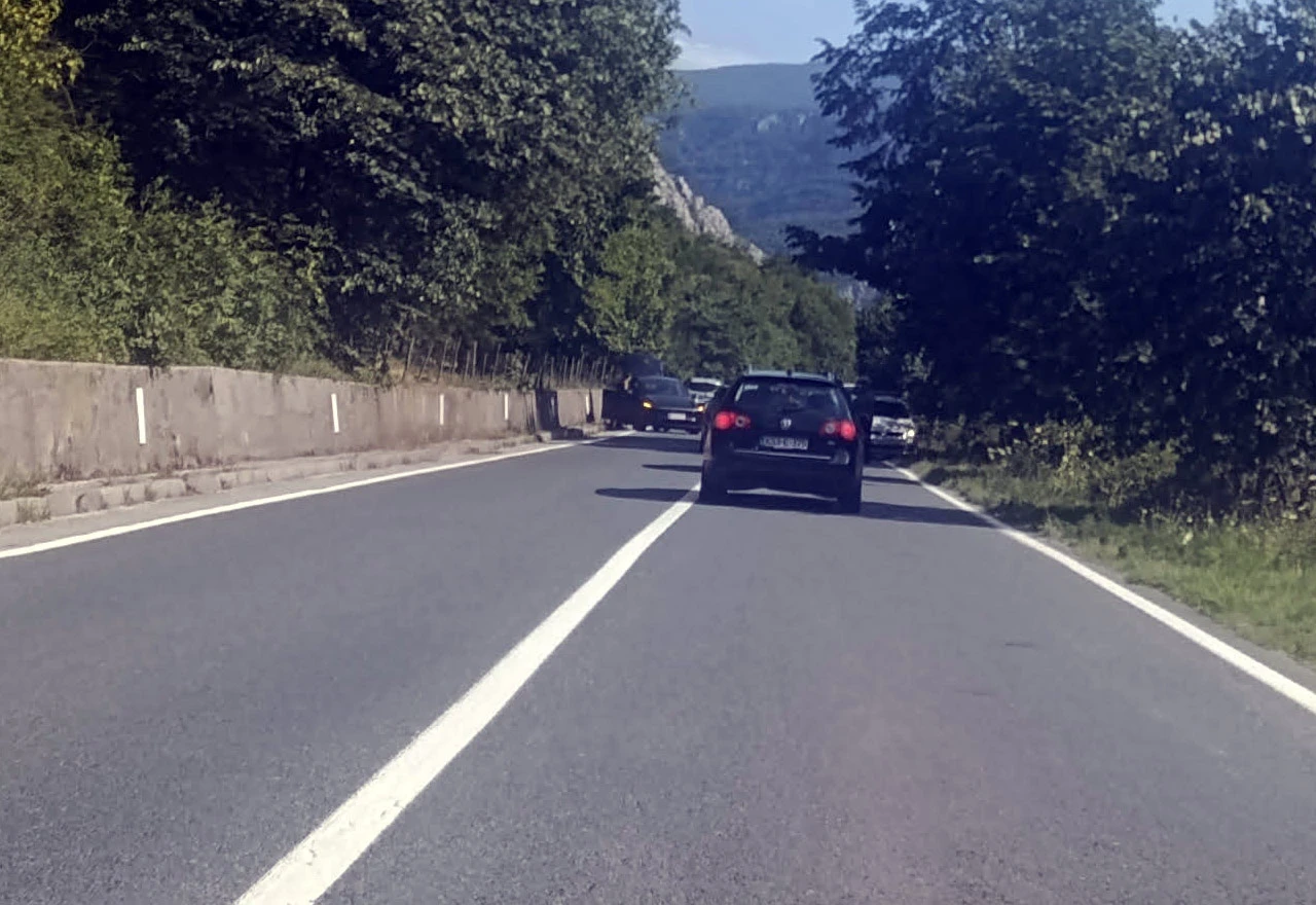 Više osoba lakše ozlijeđeno u prometnoj nesreći na M17, promet dodatno otežan