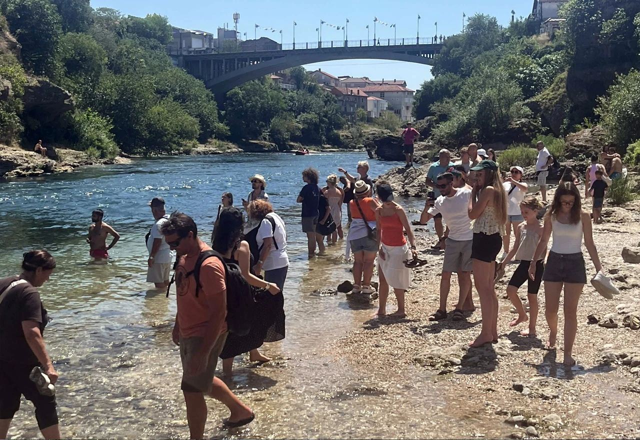 Mostar se danas "kuha dugo i na jakoj vatri"