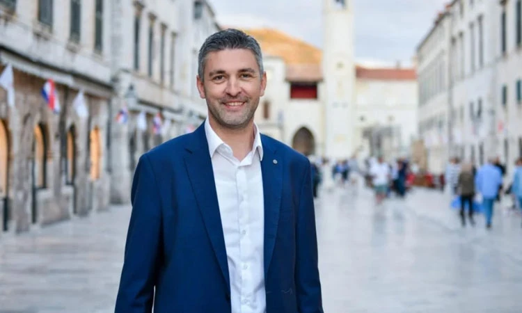 Dubrovački gradonačelnik pod 24-satnom zaštitom: "Lakše mi je nabrojiti kome se nisam zamjerio"