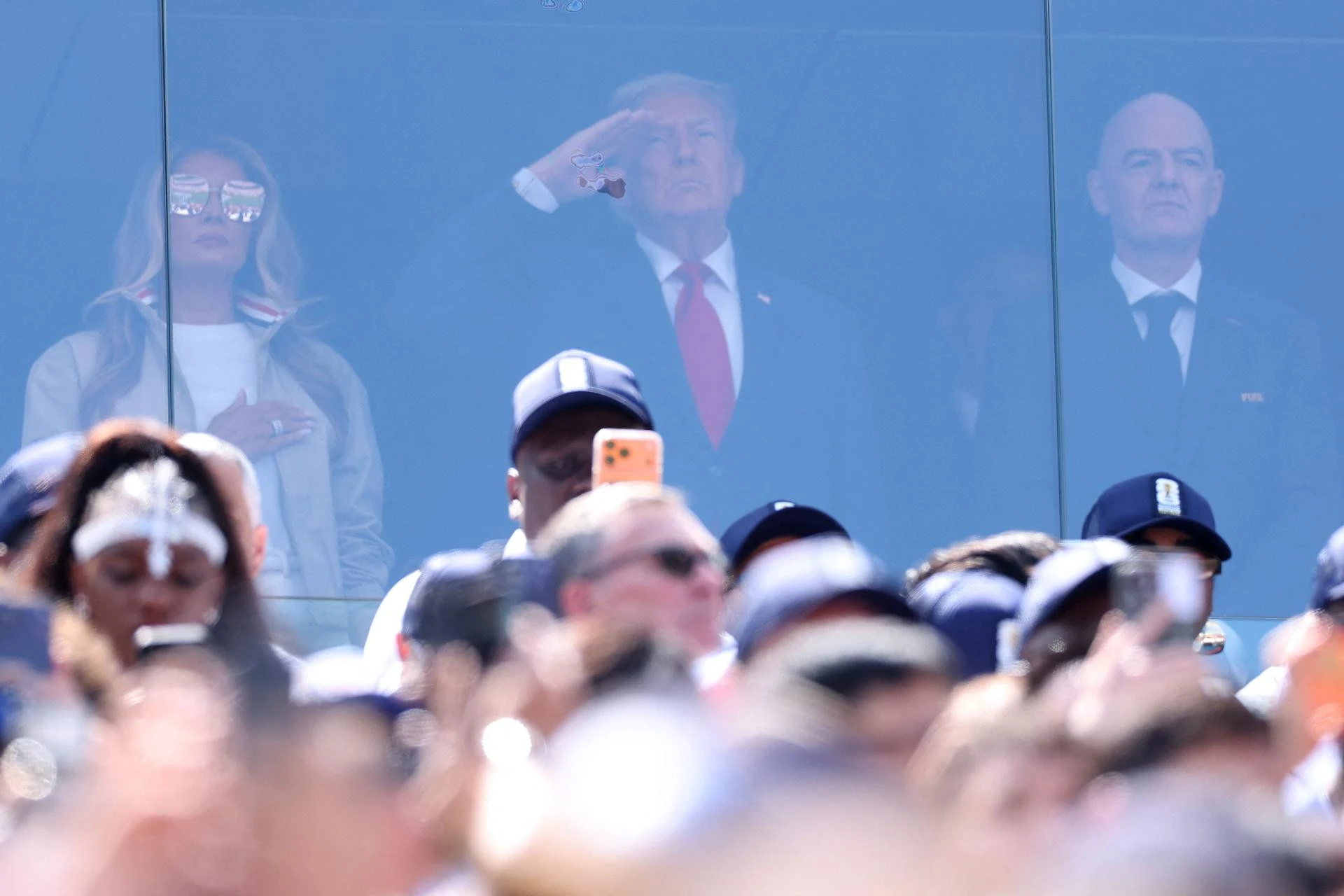 Trump je na finale SP-a došao u "zvijeri" od 237 milijuna dolara, Ronaldo mu predao trofej