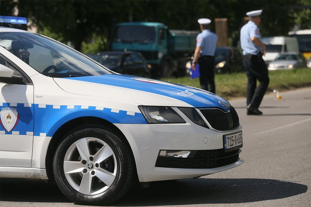 Hercegovac nožem prijetio policajcu