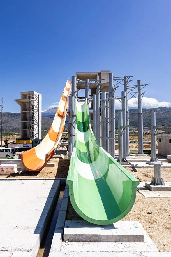 FOTO| Aqua park u Blagaju dobija završni izgled: Sedam bazena, 106 apartmana i otvaranje iduće godine