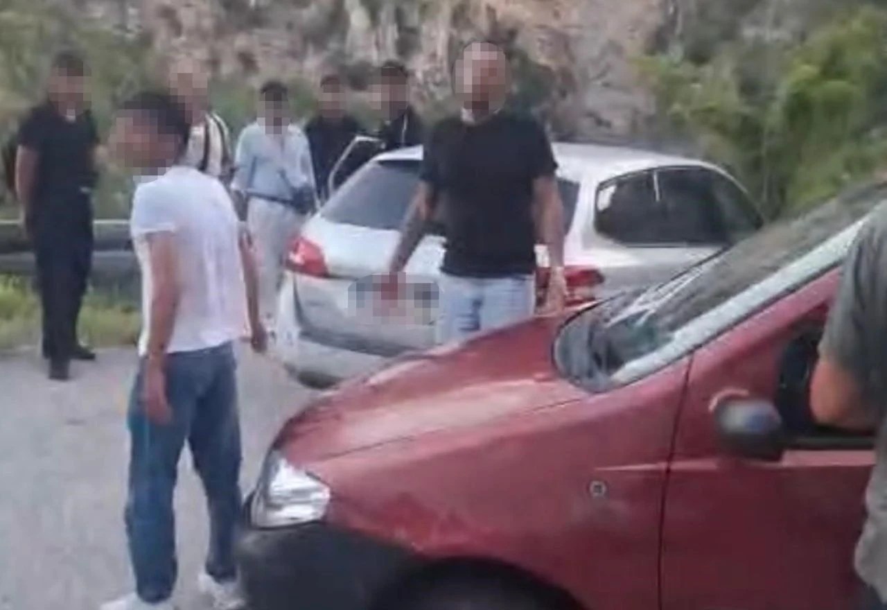 Kod Gruda uhićena dvojica Iračana zbog krijumčarenja deset osoba