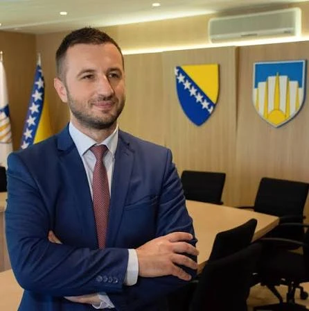 Efendić: Mostar treba vratiti općine