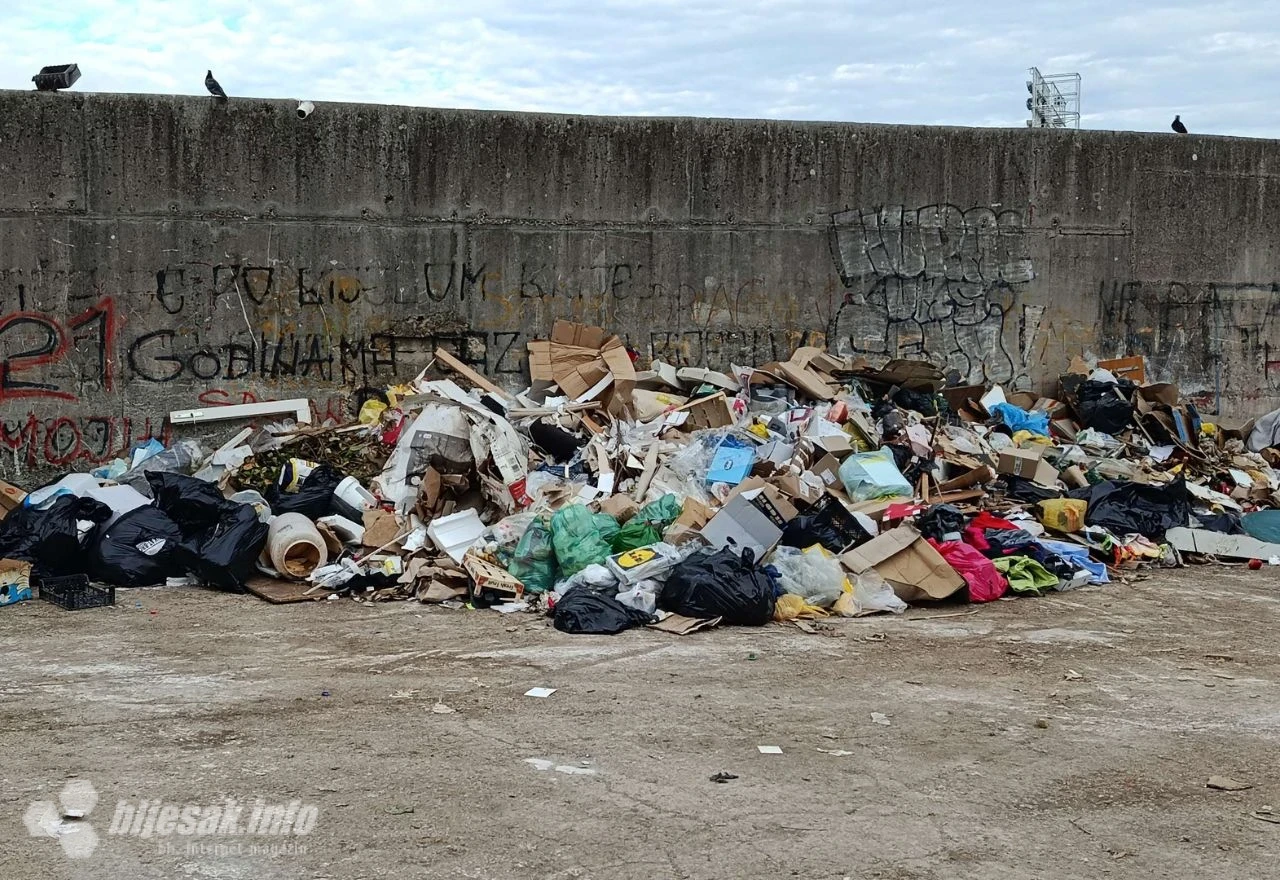 Smeće tijekom krize u Komunalnom