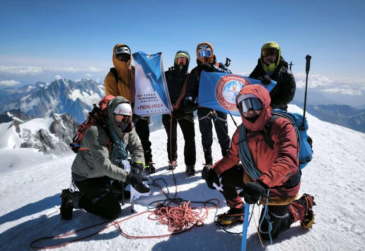 Mostarski planinari uspješno se popeli na Mont Blanc