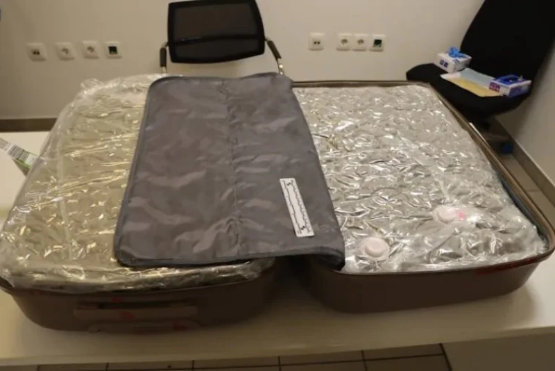 Španjolka sletjela u Zagreb s 15 kilograma droge u koferu