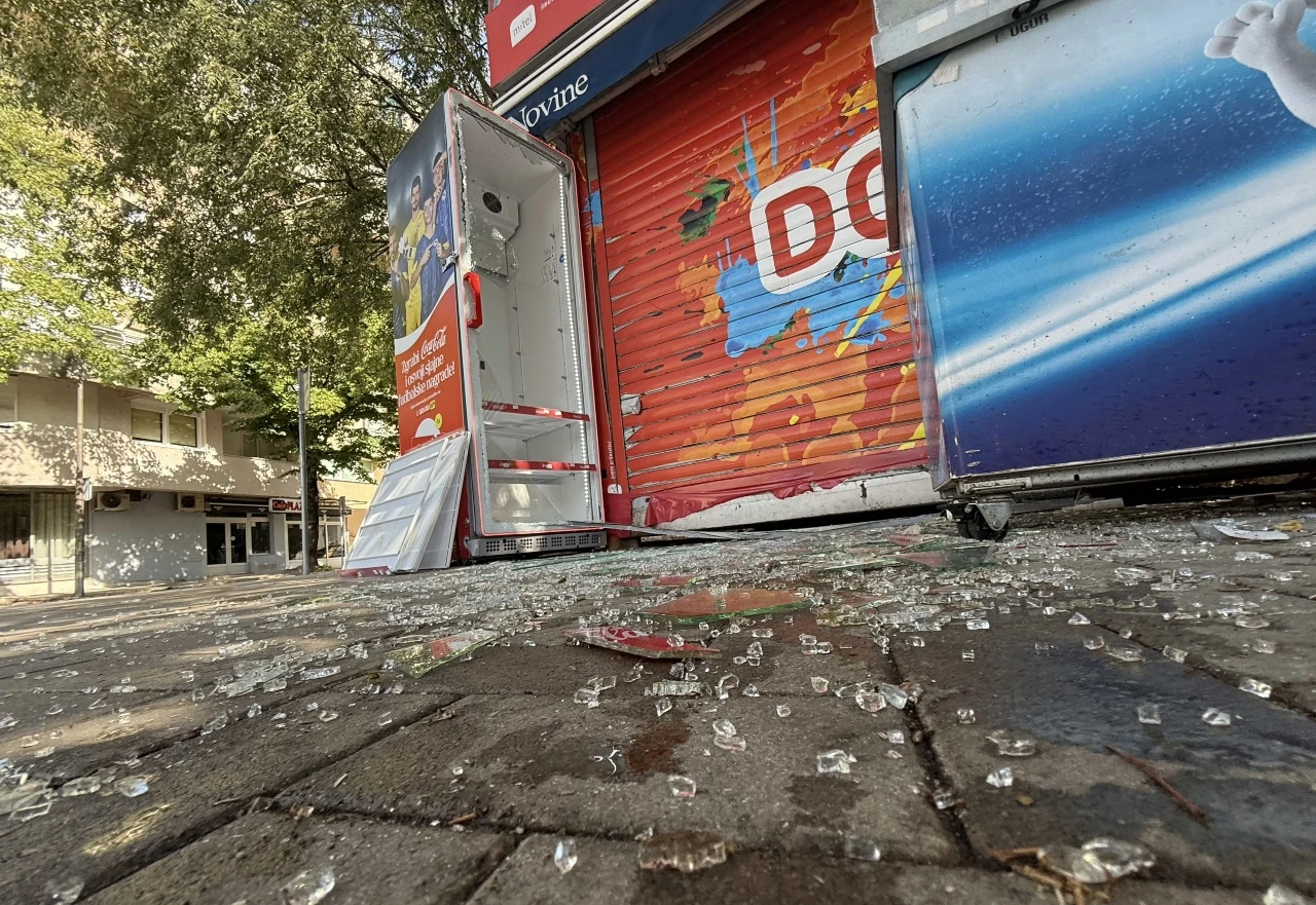 Mostar: Nekome je smetao hladnjak