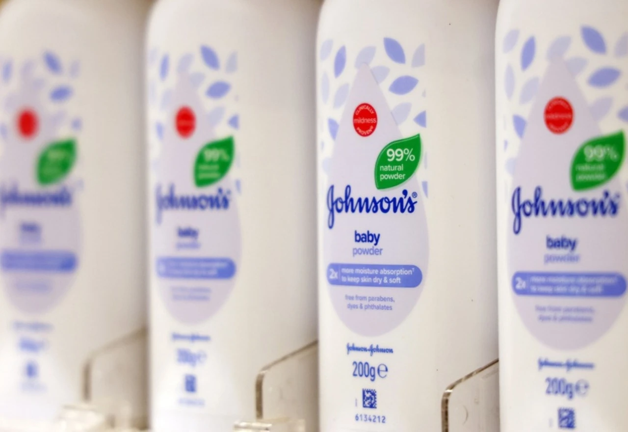 Johnson & Johnson plaća 5,5 milijardi dolara zbog tužbi povezanih s rakom jajnika
