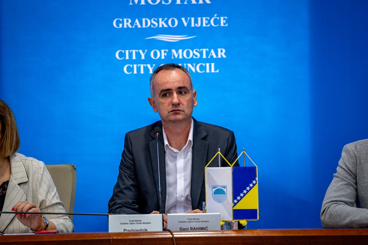Rahimić: Gradsko vijeće neće odlučivati je li otkaz ispravan ili ne