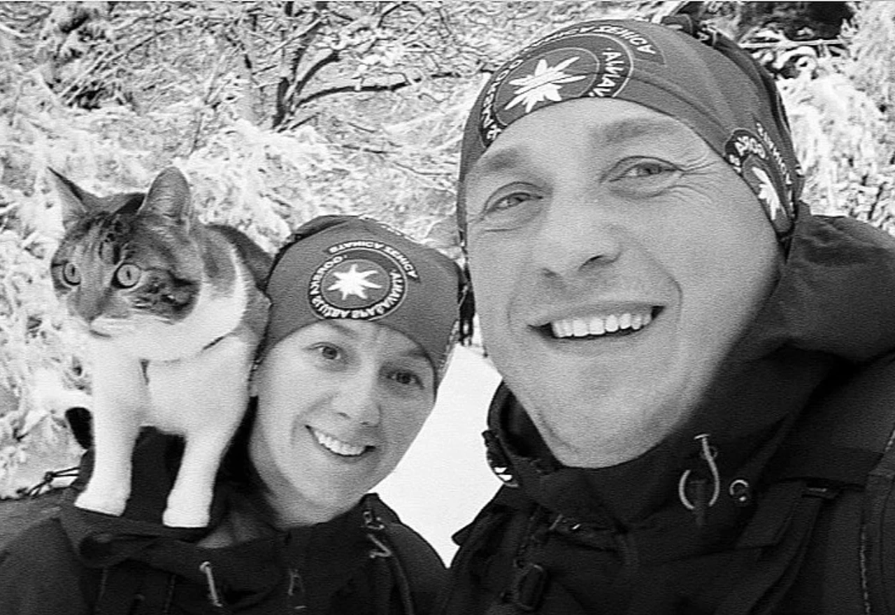 Do posljednjeg trenutka bila uz Almu i Denisa: Pronađena mačka stradalih alpinista