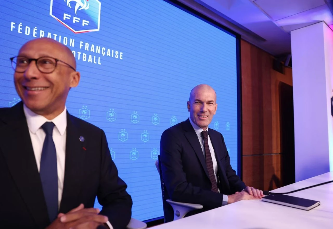 Zinedine Zidane zvanično preuzeo selekciju Francuske