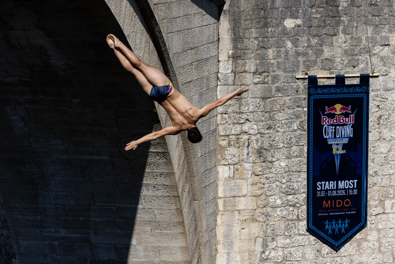 FOTO | Počelo jubilarno izdanje Red Bull Cliff Divinga u Mostaru