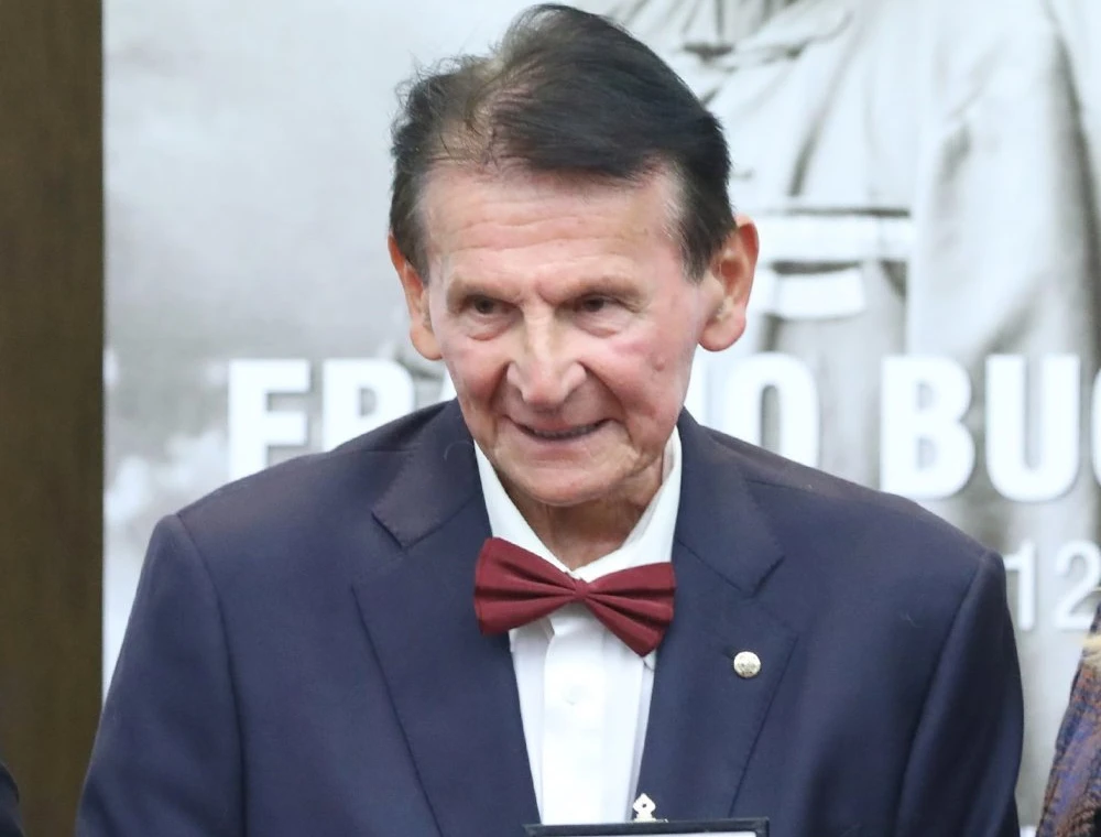 Umro je Zlatko Žagmešter, legenda hrvatskog rukometa