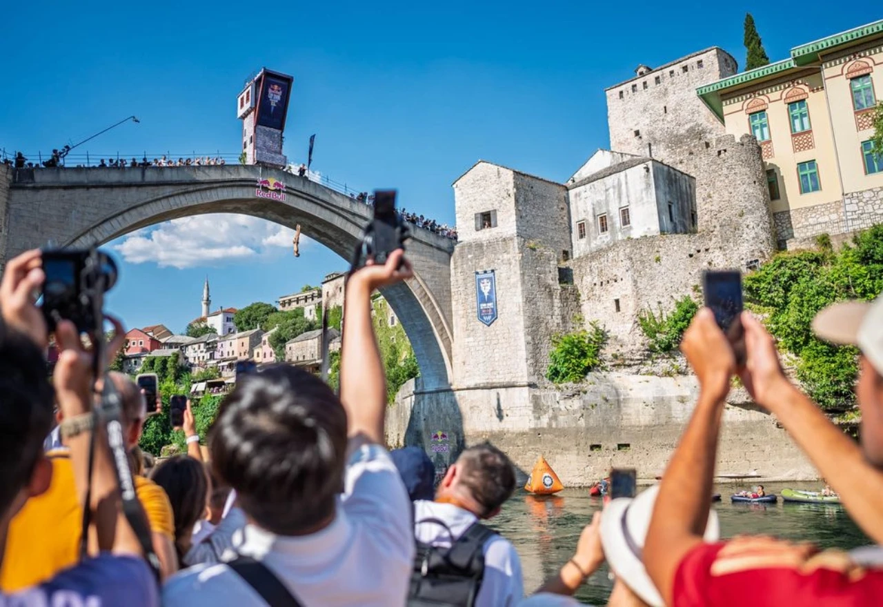 Finale Red Bull Cliff Divinga u Mostaru donosi neizvjesnu borbu za postolje