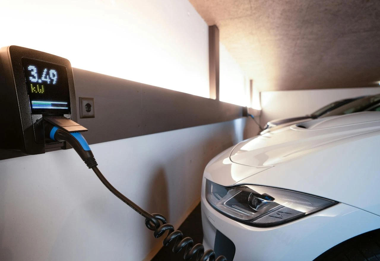 Prodaja električnih automobila porasla za 30 posto