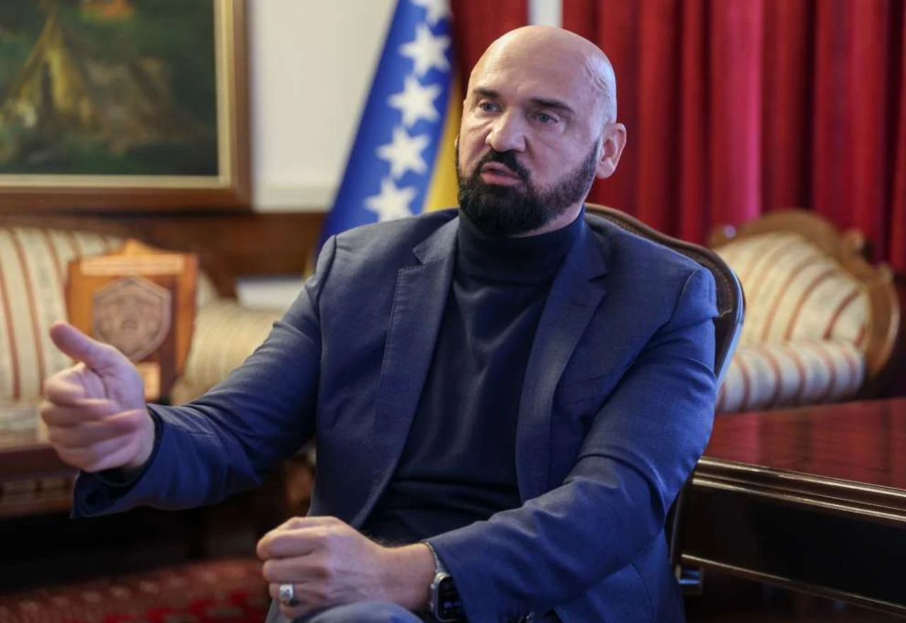 Isak: "Vrijeme je da FBiH zakonski uredi postupak promjene spola"