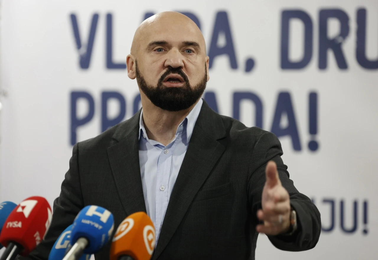 Isak tvrdi da nije pokrenuo regulaciju promjene spola: Riječ je o ranije preuzetoj obvezi
