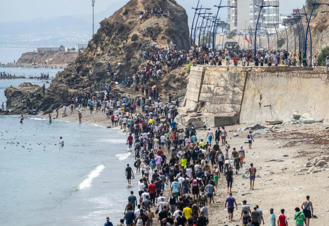 Izvanredno stanje u marokanskom gradu iz kojeg je "navalilo" 50.000 migranata