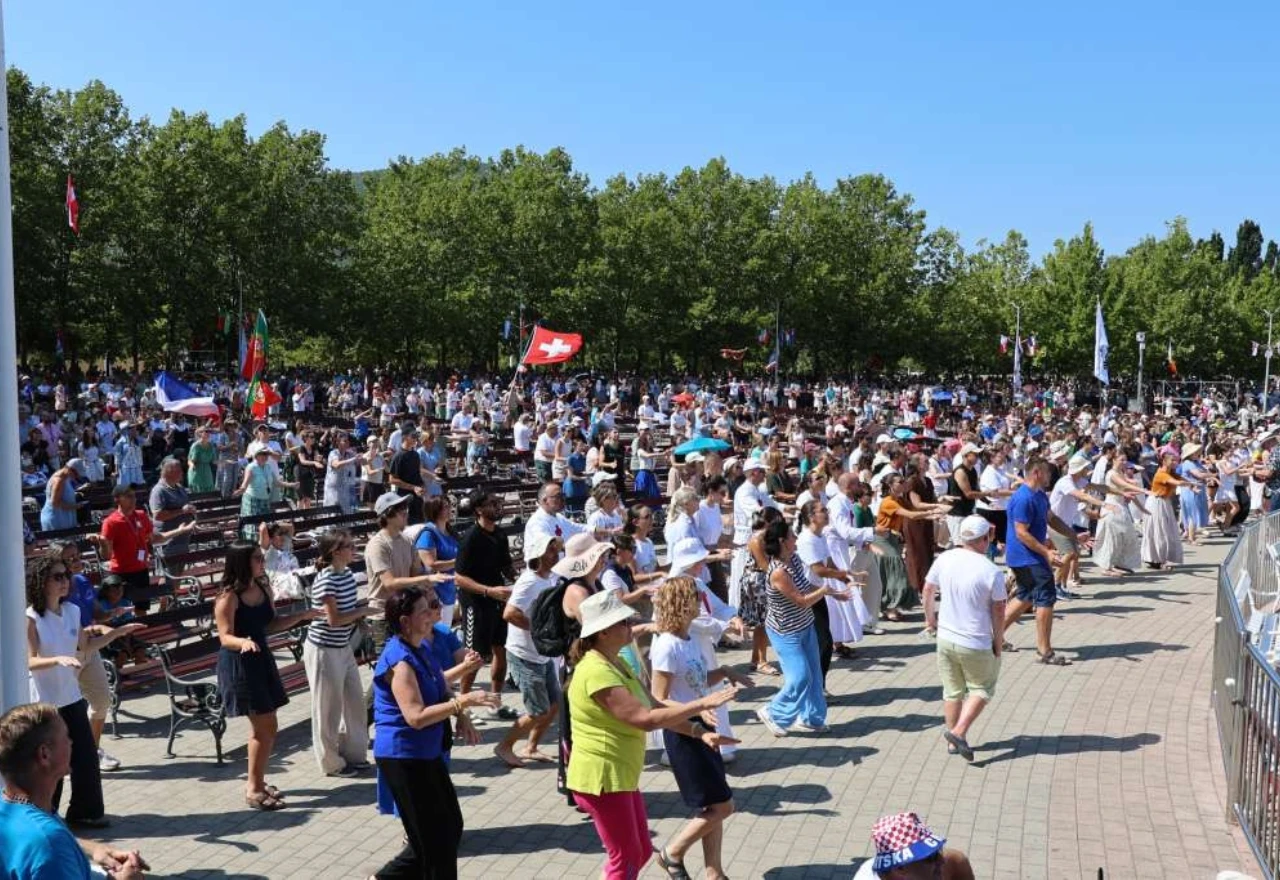 FOTO | Međugorje živi Mladifest: Mladi poručuju da odlaze ispunjeni