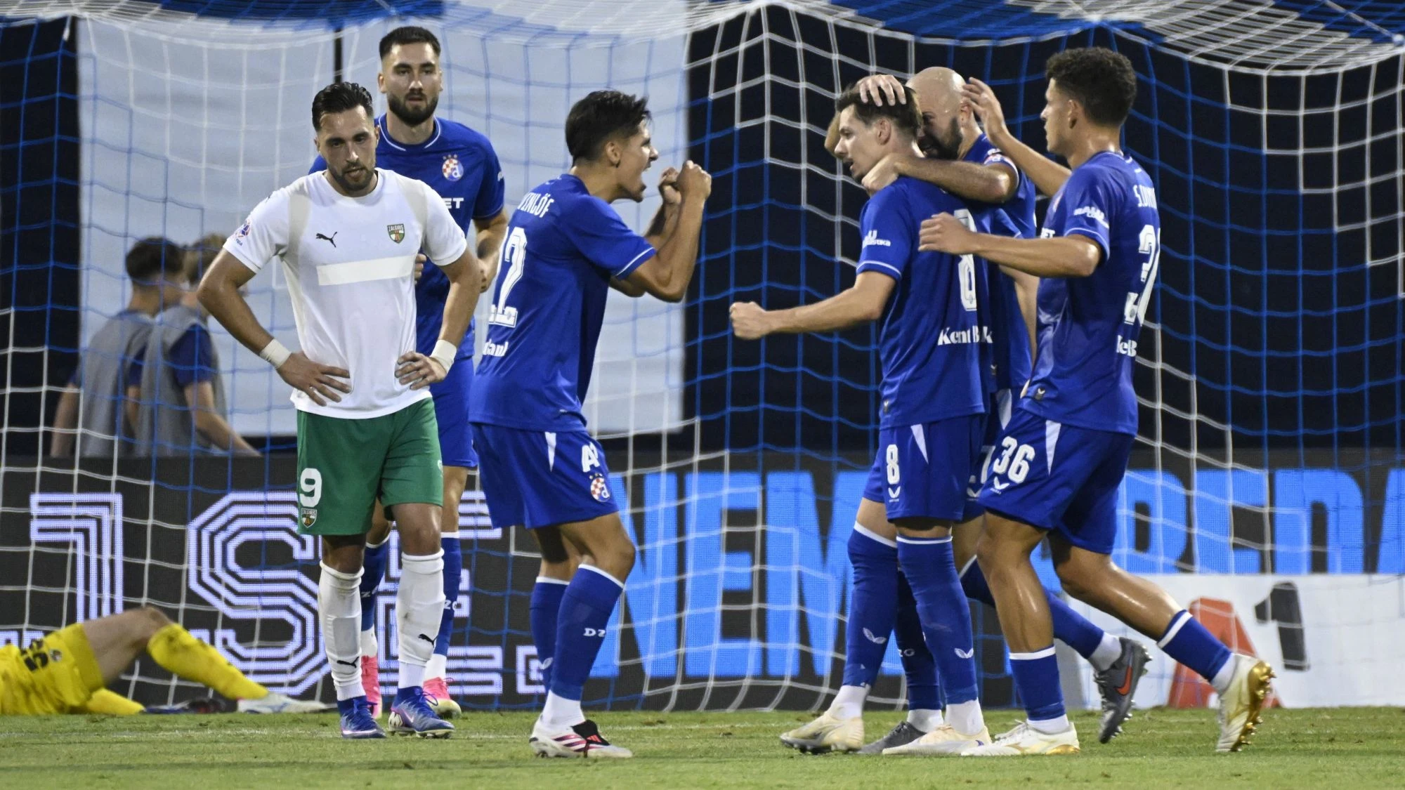 Razigrani Dinamo "petardom" gotovo osigurao Play-off Lige prvaka