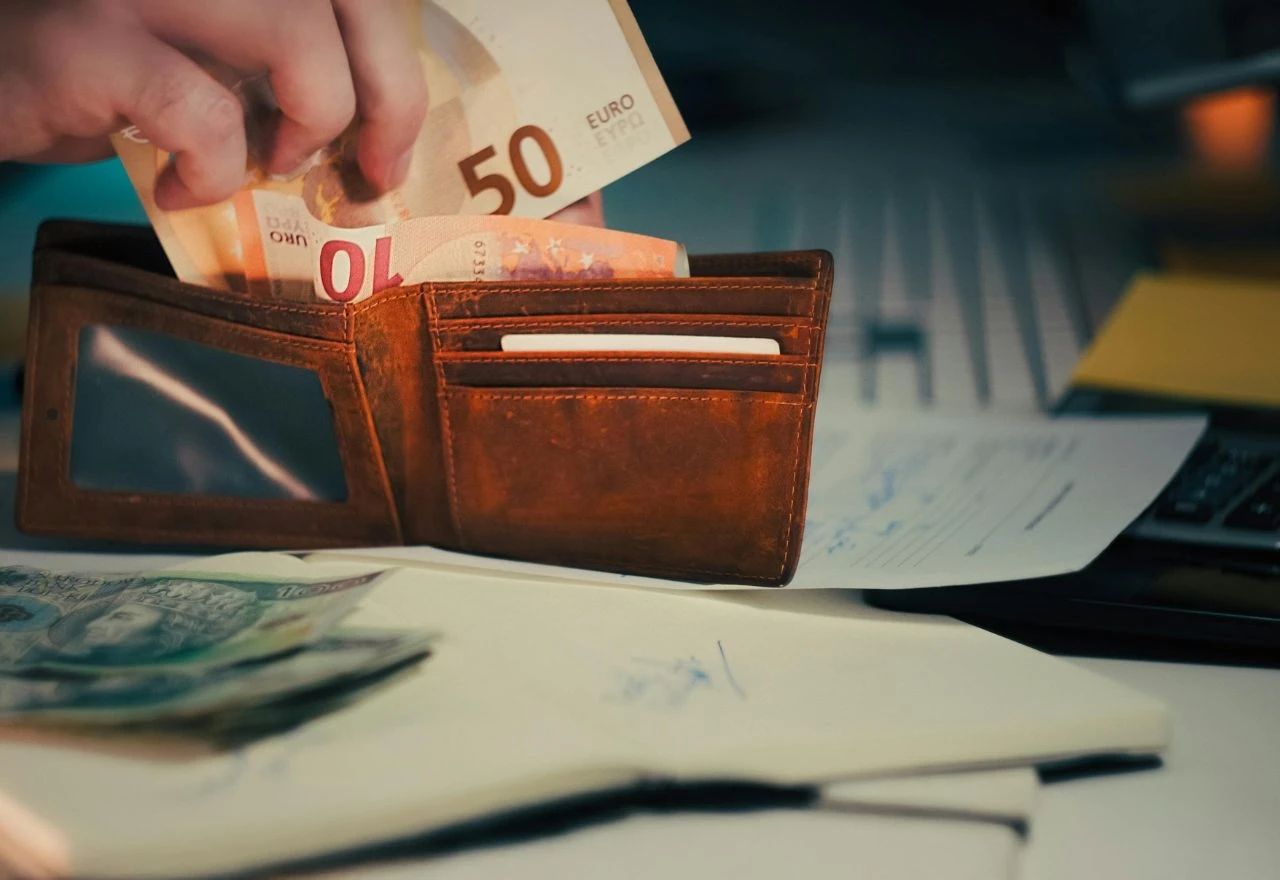 Obećala mu skrb pa mu uzela imovinu vrijednu najmanje 216.000 eura
