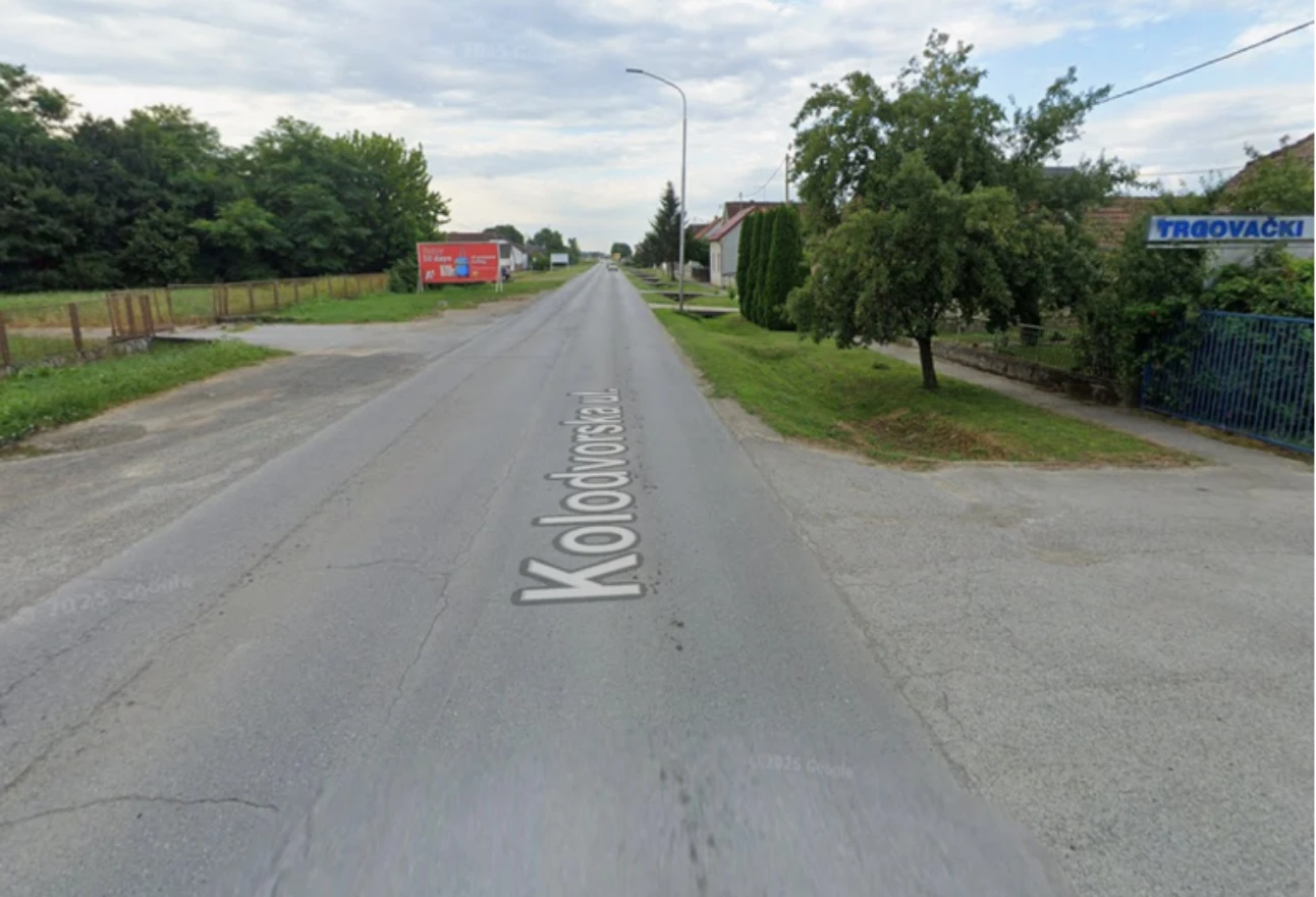 Maloljetnik preminuo nakon slijetanja motociklom u kanal