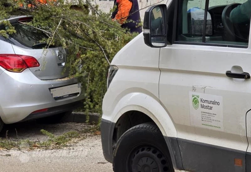 Komunalci odbacuju tvrdnje da su pritiskali kolegu koji je pisao direktorici