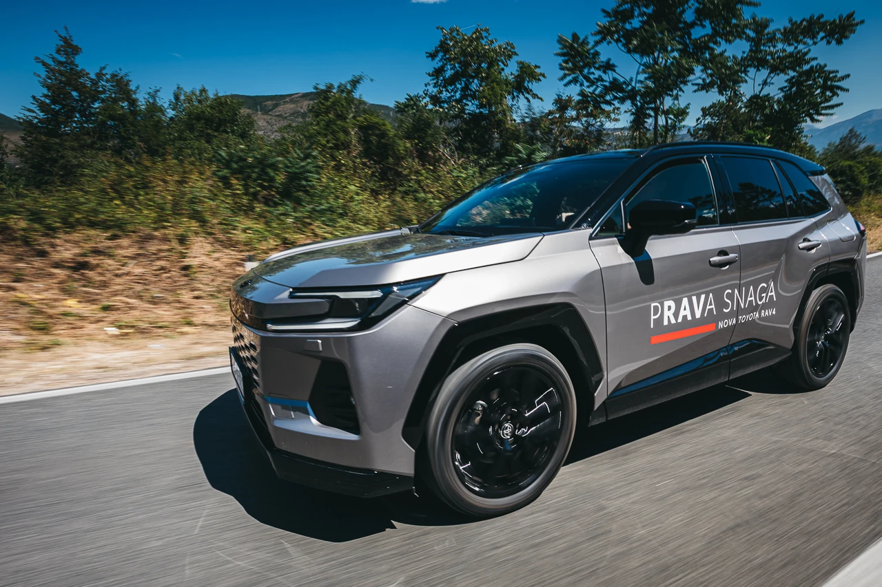 Novi Toyota RAV4 u detaljima: Pogledajte kako izgleda šesta generacija japanskog SUV bestselera