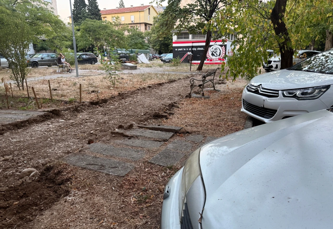 FOTO | Zapušteni mostarski park dočekao rekonstrukciju