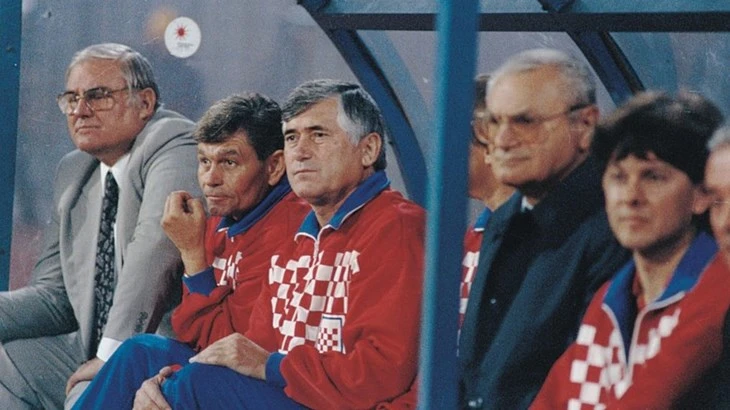 Na izborničkoj klupi reprezentacije Hrvatske 1990.