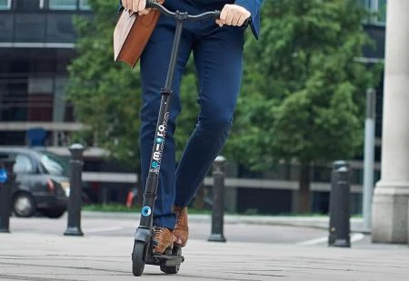 Studija donosi rješenje: Električni romobili trebaju redizajn, sadašnji odnosi previše žrtava