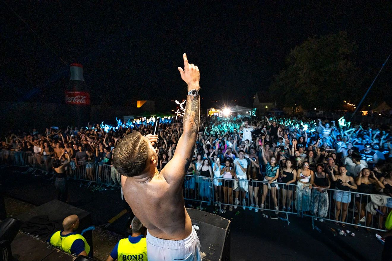 Tisuće posjetitelja na Freshwaveu: Od Zostera i Grše do svjetskih DJ-eva na Kastelu