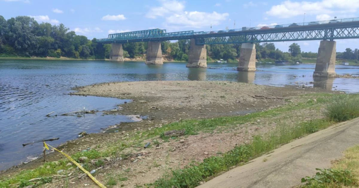 BiH: Suša otkrila kosti, sumnja se da su ljudske