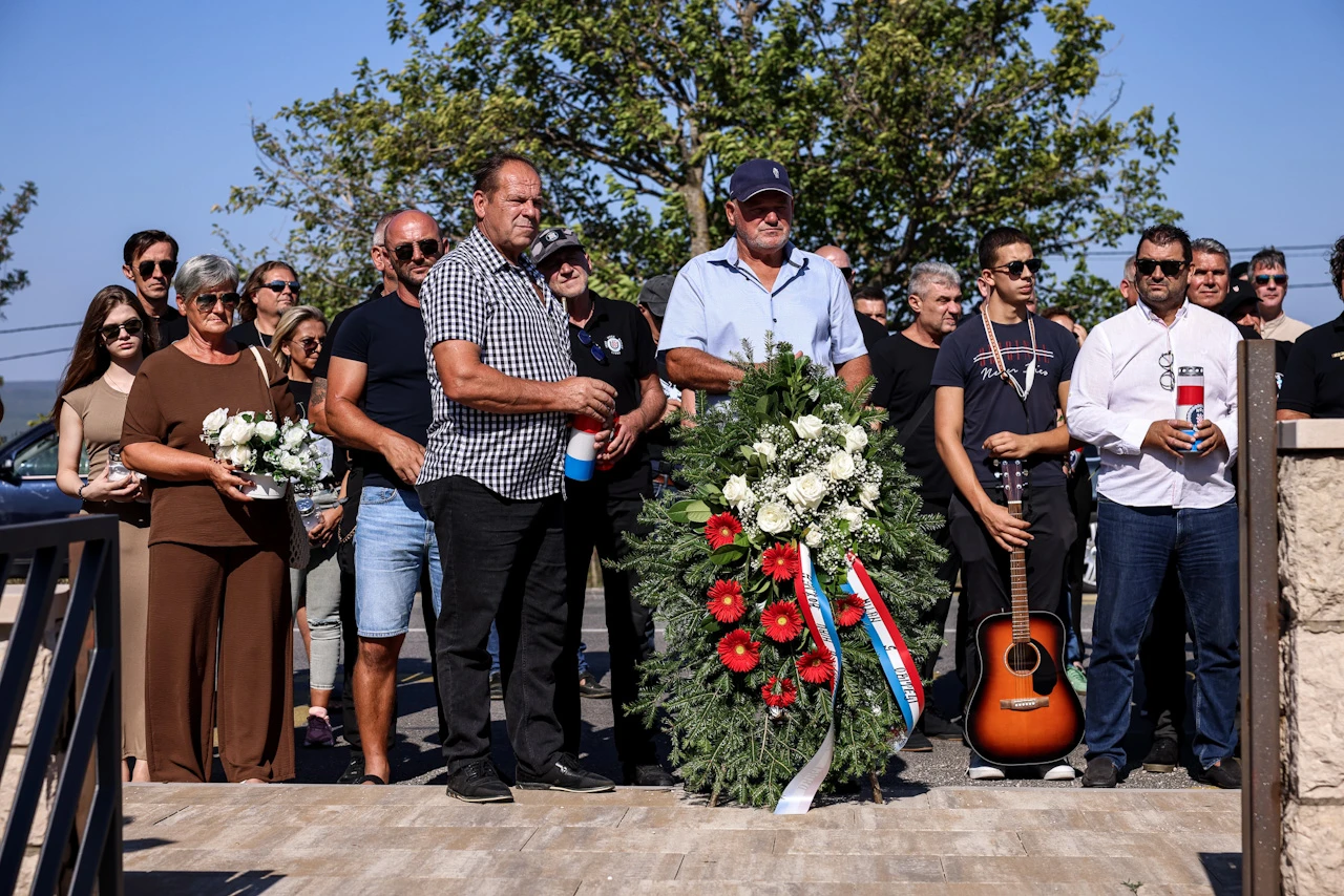 FOTO | Kreće novi sudski postupak zbog ubojstva Blaža Kraljevića: "Pobijeni su od onih koji drže ruku na srcu"