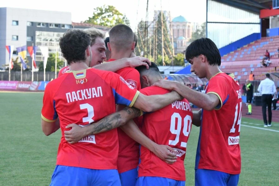 UŽIVO | Borac uvjerljiv na poluvremenu, oba pogotka provjeravao VAR