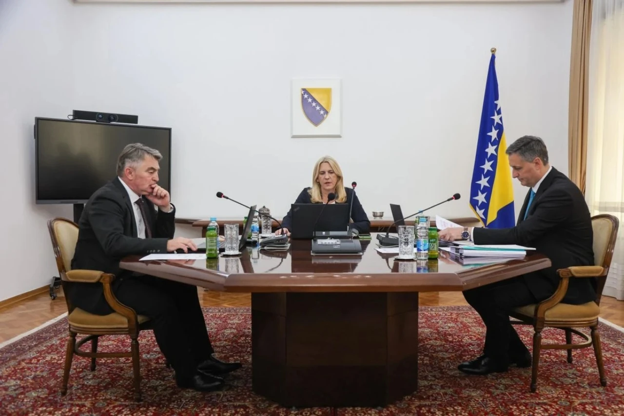 Predsjedništvo BiH izdalo agreman Johnsonu za veleposlanika SAD-a