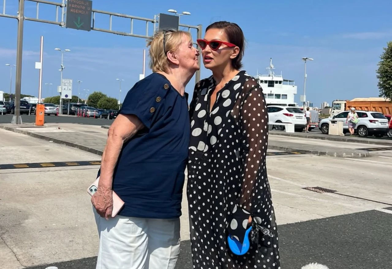 Nina Badrić objavila rijetku fotografiju s majkom: "Ovi dani su za mene blagoslov"