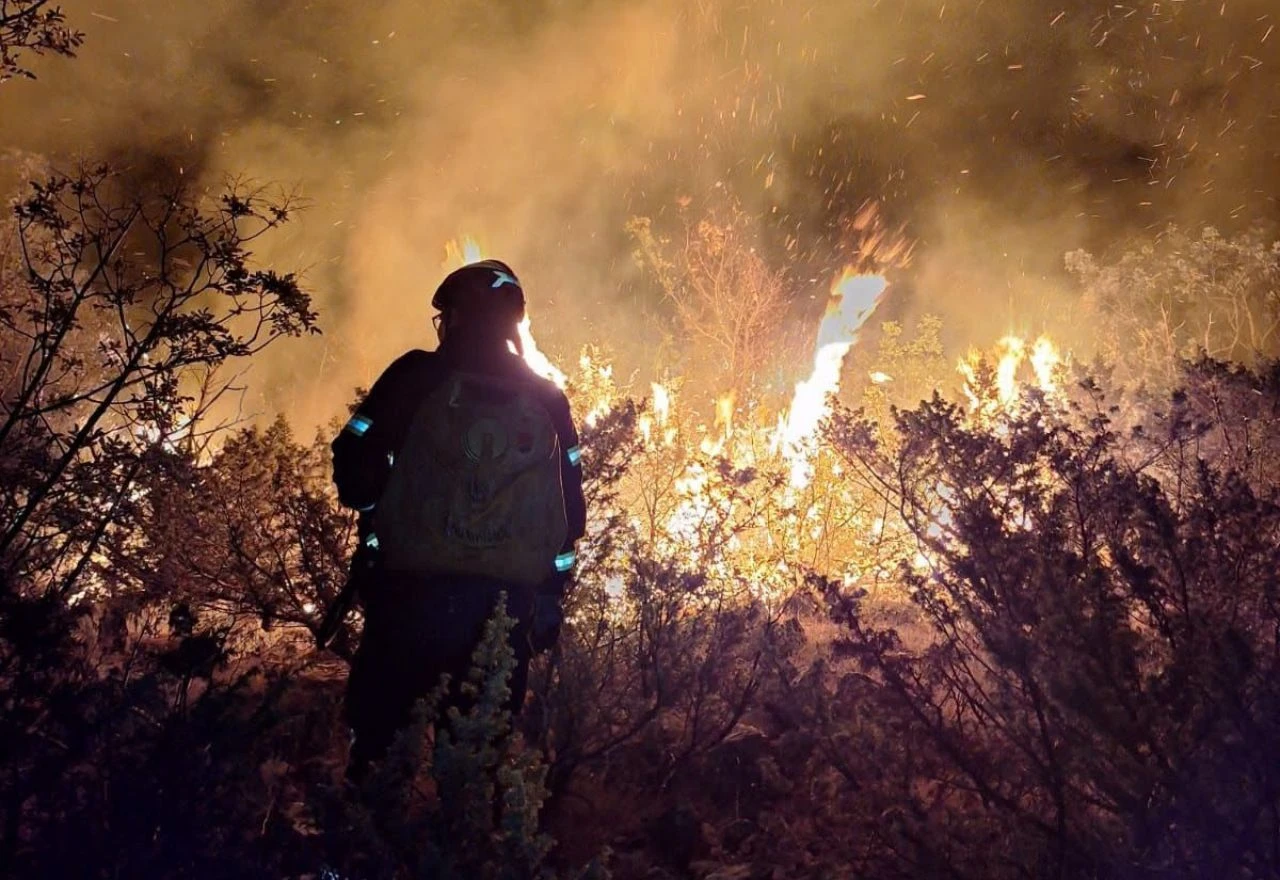 Aktivni požari kod Konjica i Neuma, vatra se približila 250 metara do Međugorja